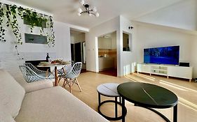 Apartament Wisteria